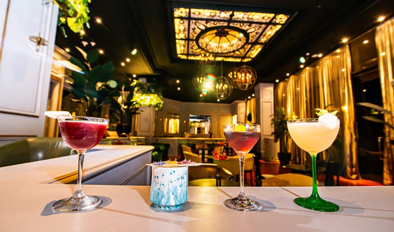 Mandarin Oriental, Santiago Hotell Eksteriør bilde The bar at the Mandarin Oriental