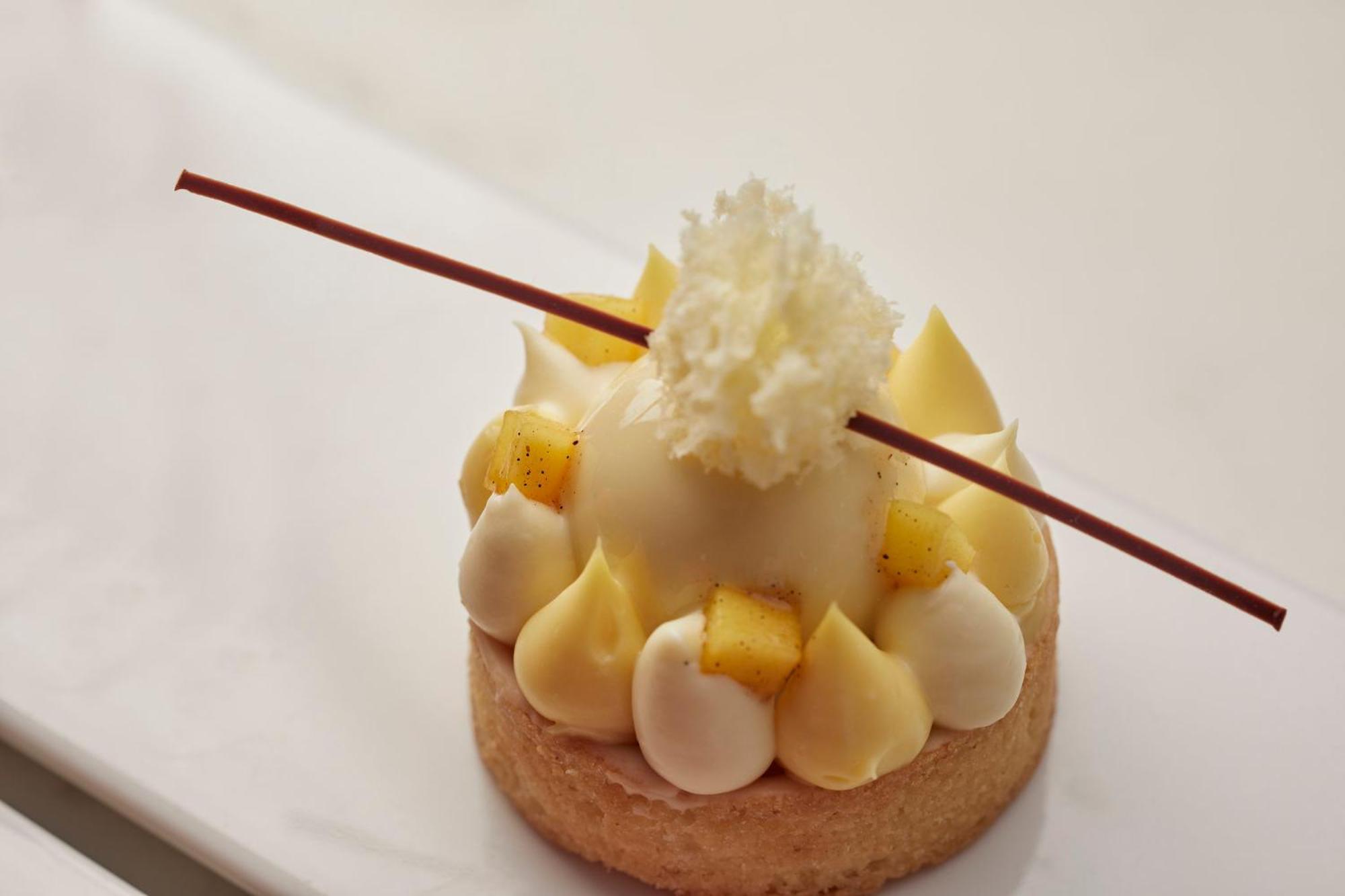 Mandarin Oriental, Santiago Hotell Eksteriør bilde A lemon tart